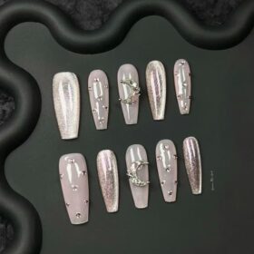 Nail mắt mèo